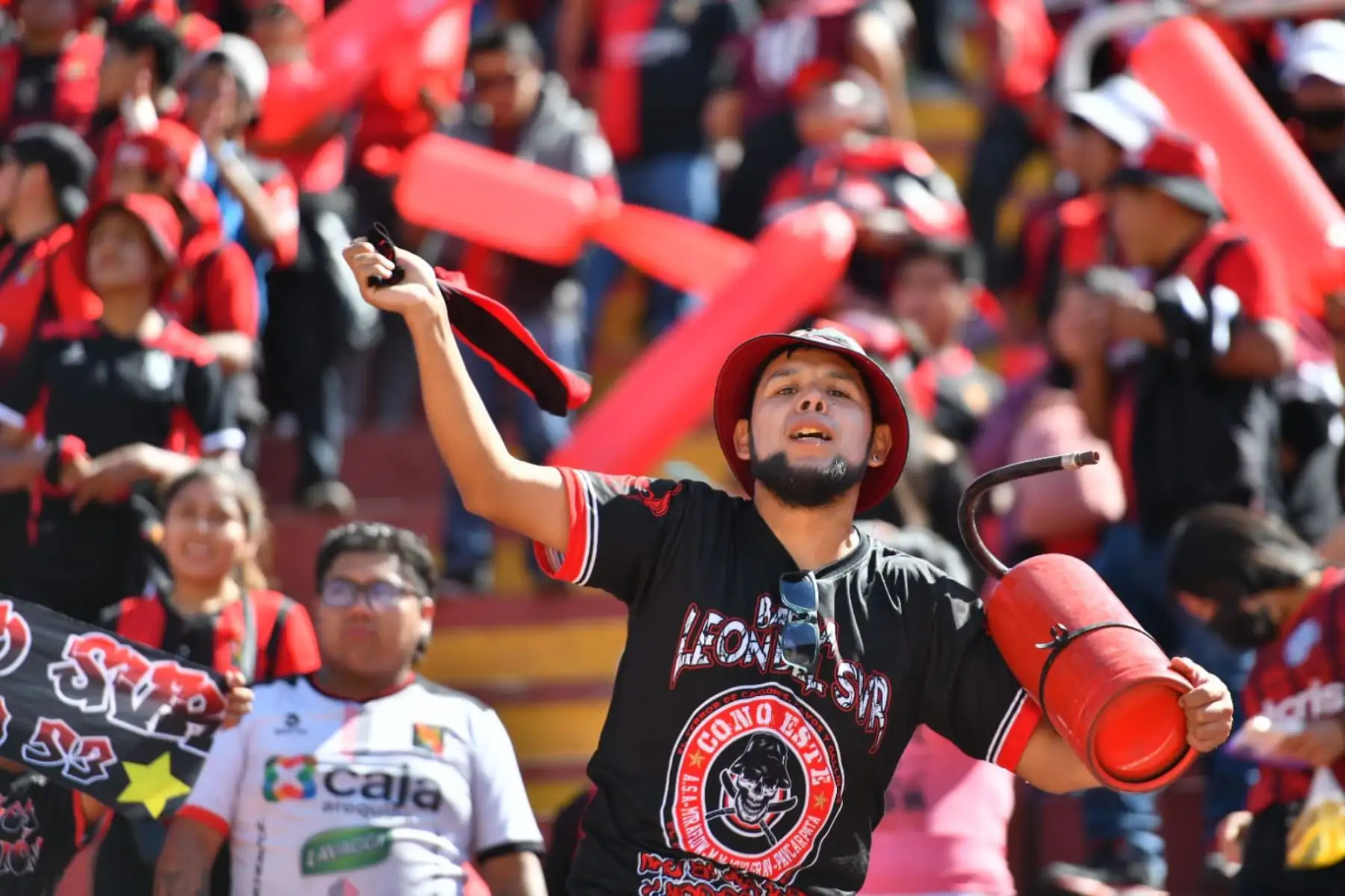 Este primer partido de ida por la final de la Liga 1 se juega en Arequipa solo con hinchada local; sin embargo, se han tomado las previsiones del caso ante la presencia de simpatizantes de Alianza Lima, que podrían infiltrarse y provocar desmanes. . Foto: Cortesía/Diego Ramos