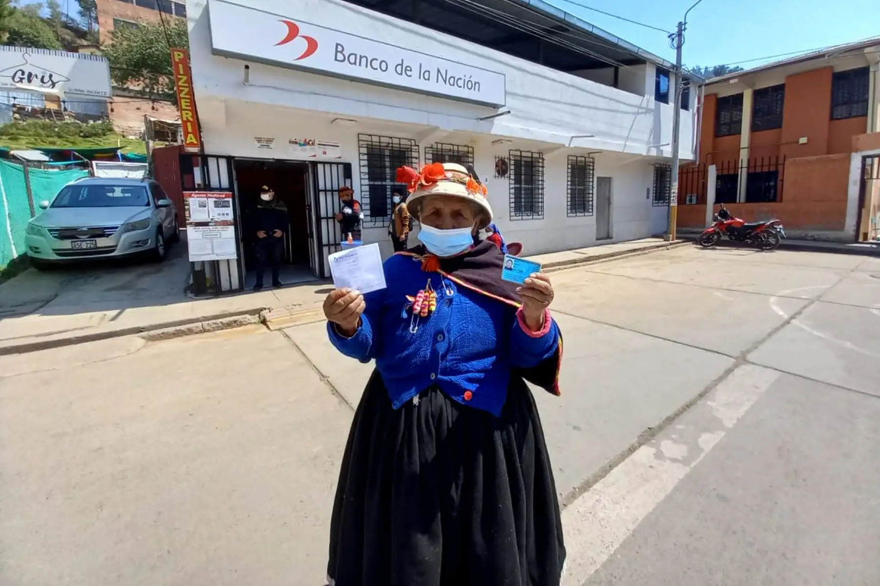 El Ministerio de Desarrollo e Inclusión Social (Midis) informó que Lima, Piura y Cajamarca  son las tres regiones que presentan mayor avance (270 221 personas) en el pago del Bono Alimentario que se inició el pasado 2 de noviembre. Foto: ANDINA/Midis