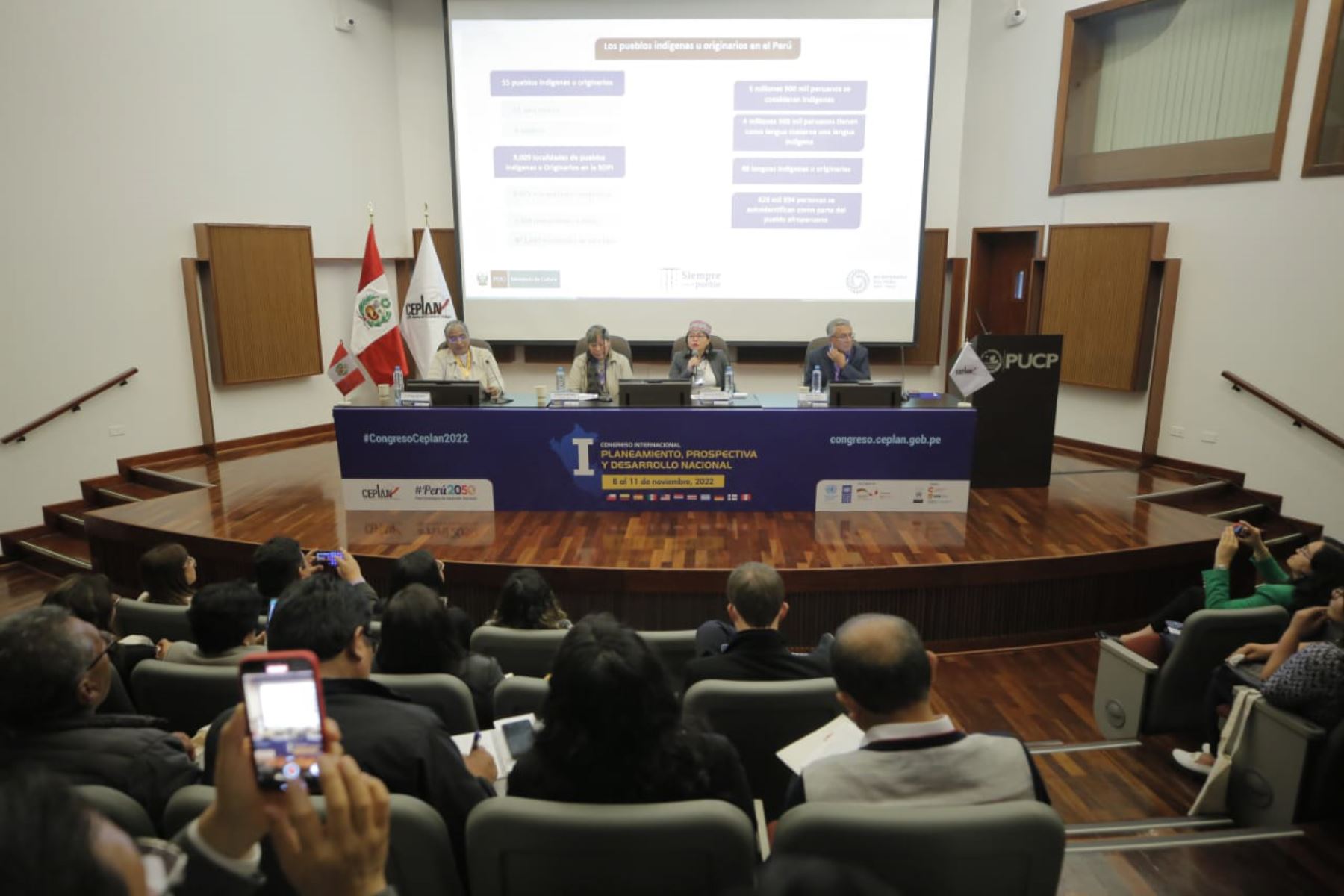 La viceministra de Interculturalidad, Rocilda Nunta, expuso en el “I Congreso Internacional de Planeamiento, Prospectiva y Desarrollo Nacional”.