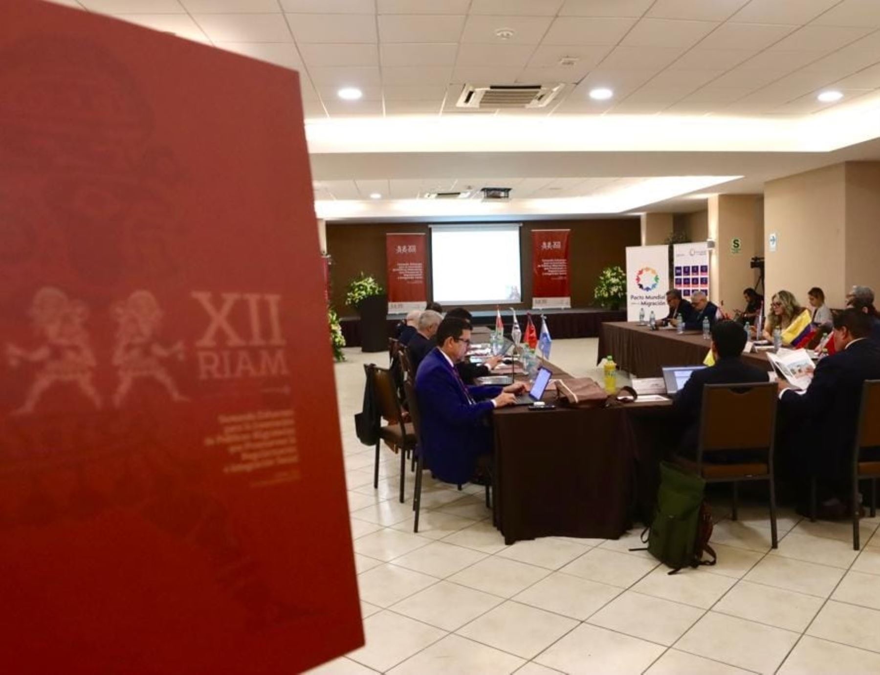 Autoridades migratorias de Iberoamérica se reúnen en Chiclayo, en Lambayeque, para compartir experiencias y propuestas ante el fenómeno migratorio que se registra en la región. Foto: ANDINA/difusión.