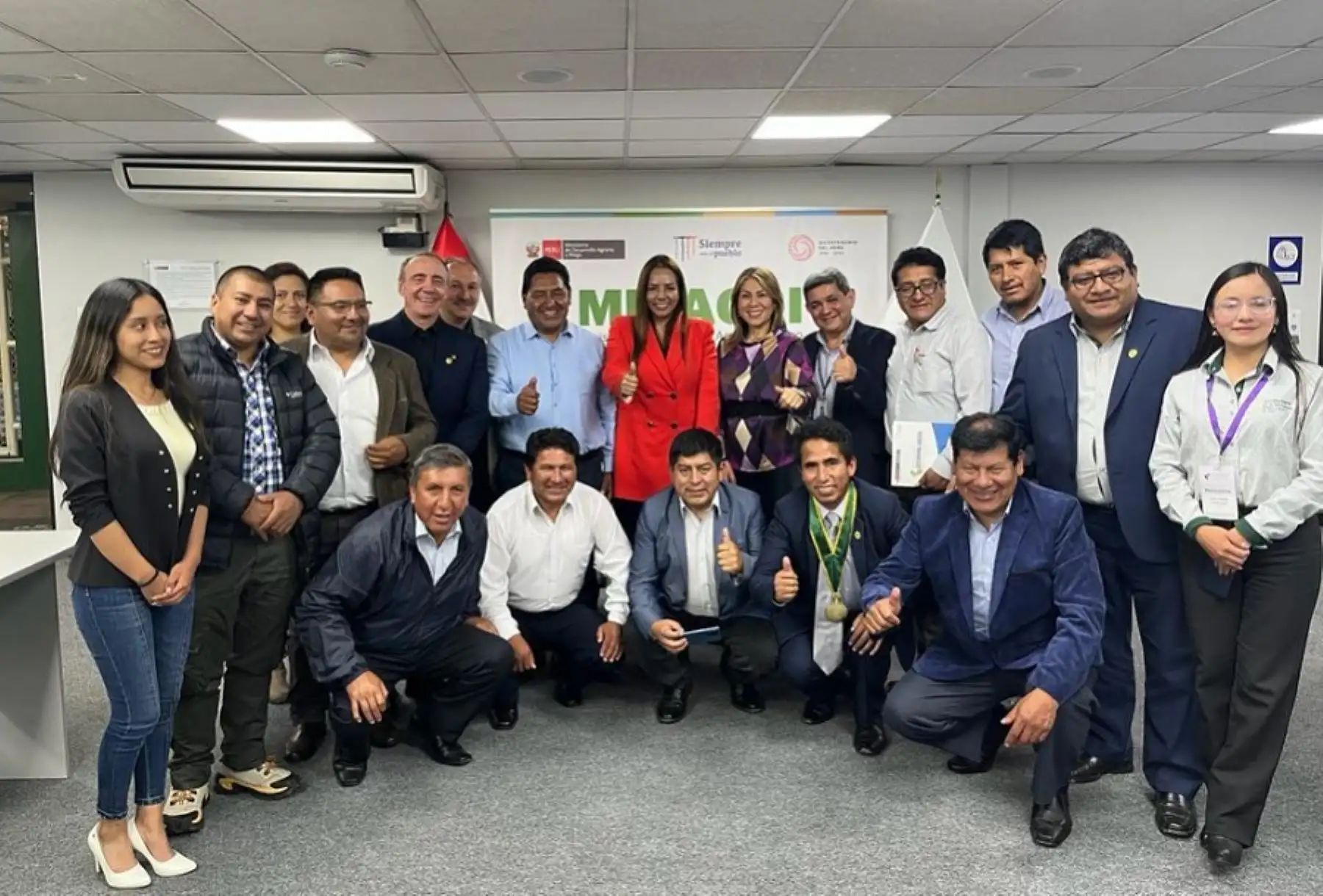 El Ministerio de Desarrollo Agrario y Riego (Midagri) y la Red de Municipalidades Urbanas y Rurales del Perú (Remurpe), suscribieron un convenio de cooperación interinstitucional para sumar esfuerzos e impulsar actividades para implementar el Padrón de Productores Agrarios a escala nacional.