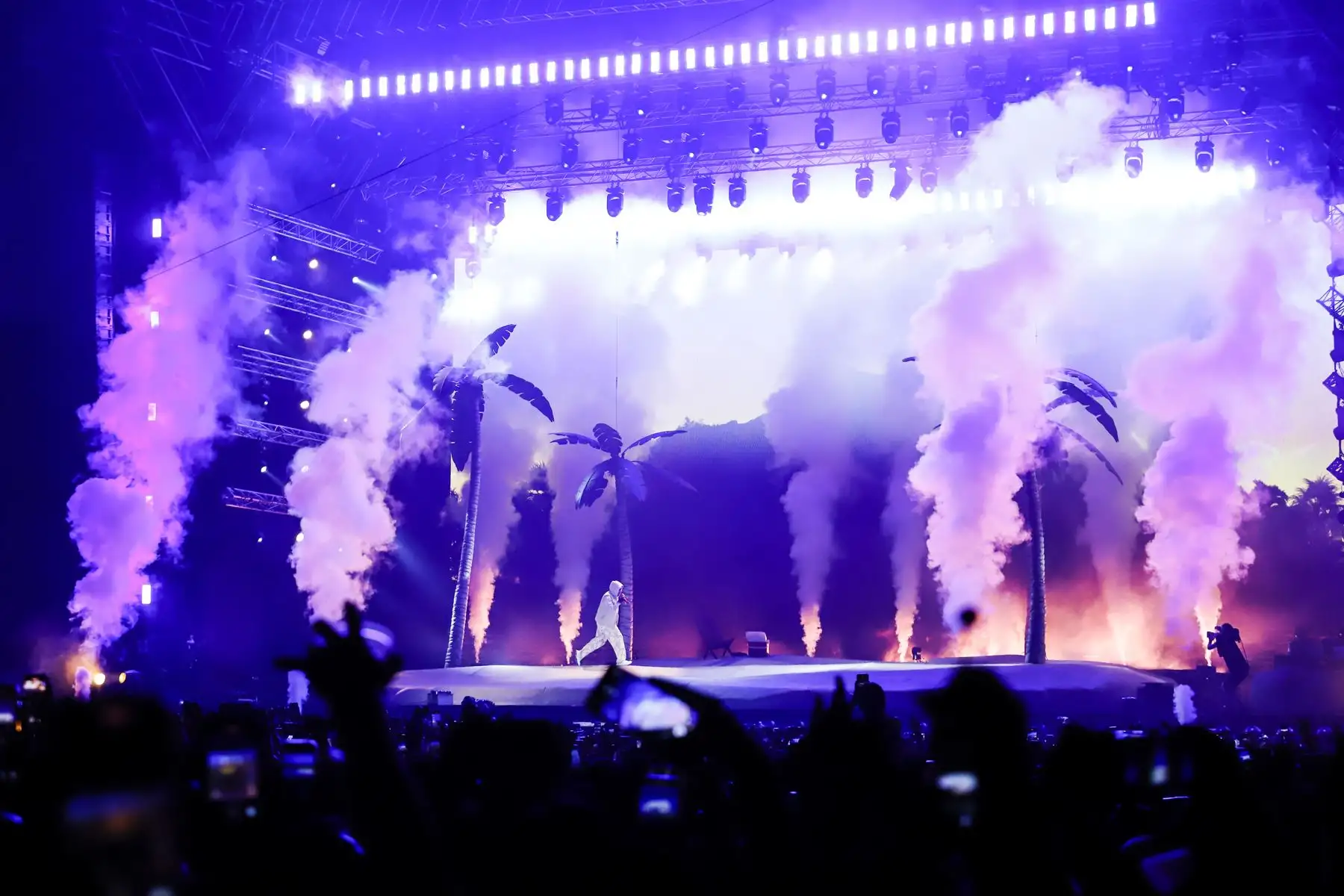 El cantante puertorriqueño, Bad Bunny, se presenta esta noche en el Estadio Nacional como parte de su gira ‘World Hottest Tour’. El concierto se desarrolla con más de 50 mil asistentes. Foto: ANDINA/Renato Pajuelo