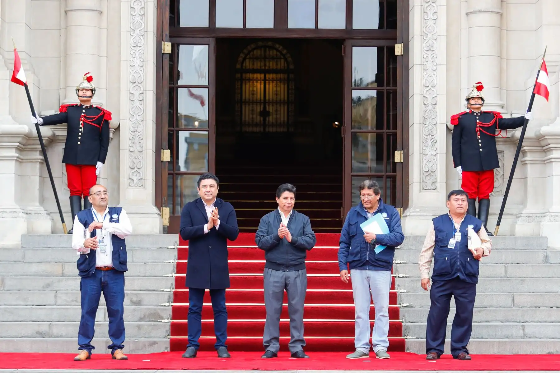 Presidente Pedro Castillo sostuvo reunión con dirigentes del Servicio de Agua Potable y Alcantarillado de Lima (SEDAPAL). Foto: ANDINA/ Prensa Presidencia