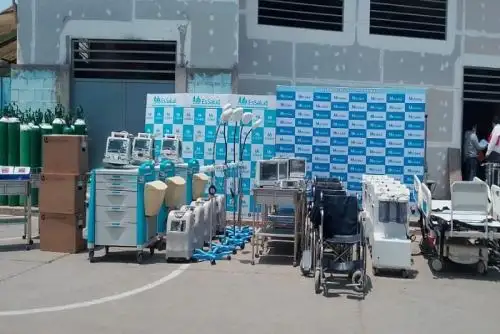 La Red Prestacional Lambayeque recibió portasueros, camas para hospitalización, lámparas eléctricas, monitores multiparámetros, pulsioxímetros, mesas metálicas rodables, concentradores de oxígeno, entre otros.