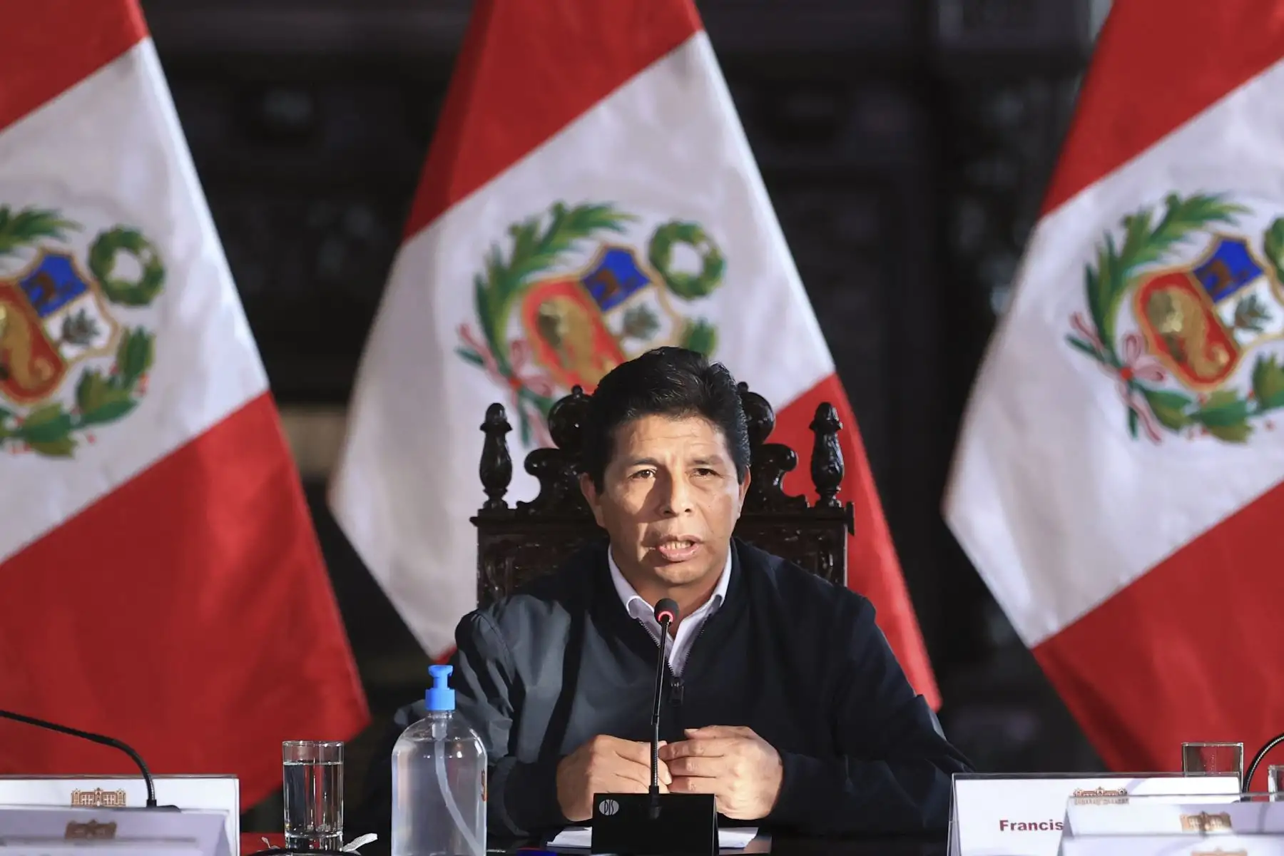 El presidente de la República, Pedro Castillo Terrones, sostuvo reunión con autoridades electas de la región Ucayali.

Foto: ANDINA/Presidencia