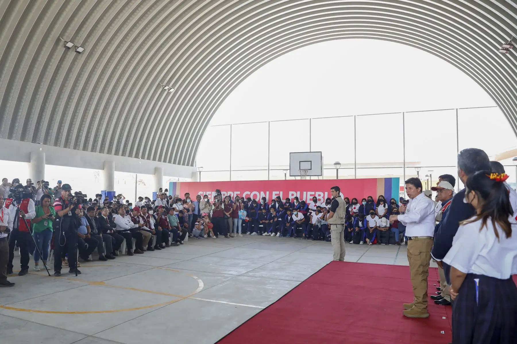 Presidente Pedro Castillo inaugura el Centro de Educación Básica Alternativa – CEBA San Juan, en la región Lambayeque.Foto: ANDINA/Prensa Presidencia