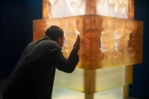 “Retorno Solar”, innovadora instalación multidisciplinaria se estrenó en el MAC.