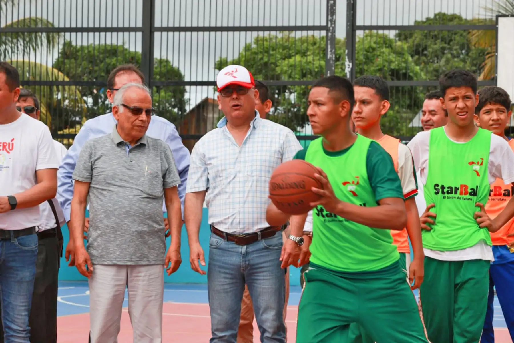 En la región San Martín, el premier Aníbal Torres participa en la apertura del Polideportivo Bellavista, transferido al IPD, que beneficiará a un promedio de 20 mil habitantes. Foto: PCM