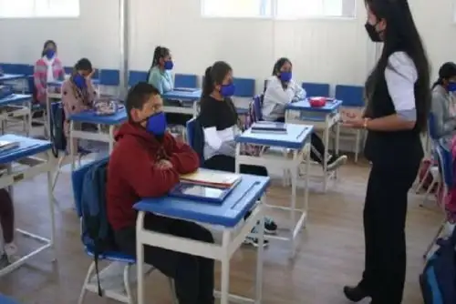 La norma autoriza el desplazamiento por un periodo igual o mayor a 30 días, sin exceder el 31 de diciembre de cada año.