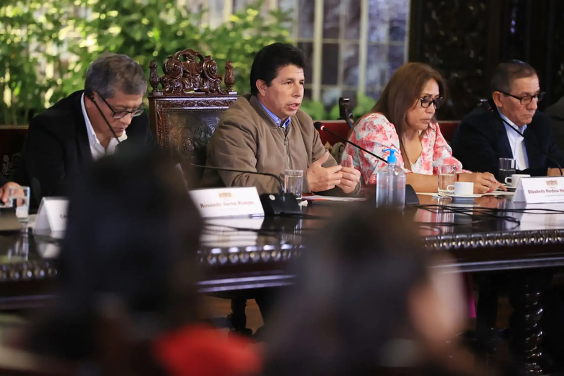 Presidente Pedro Castillo sostuvo reunión con autoridades electas de Huánuco, el encuentro se desarrolló en el Gran Comedor de Palacio de Gobierno. Foto: Presidencia Perú