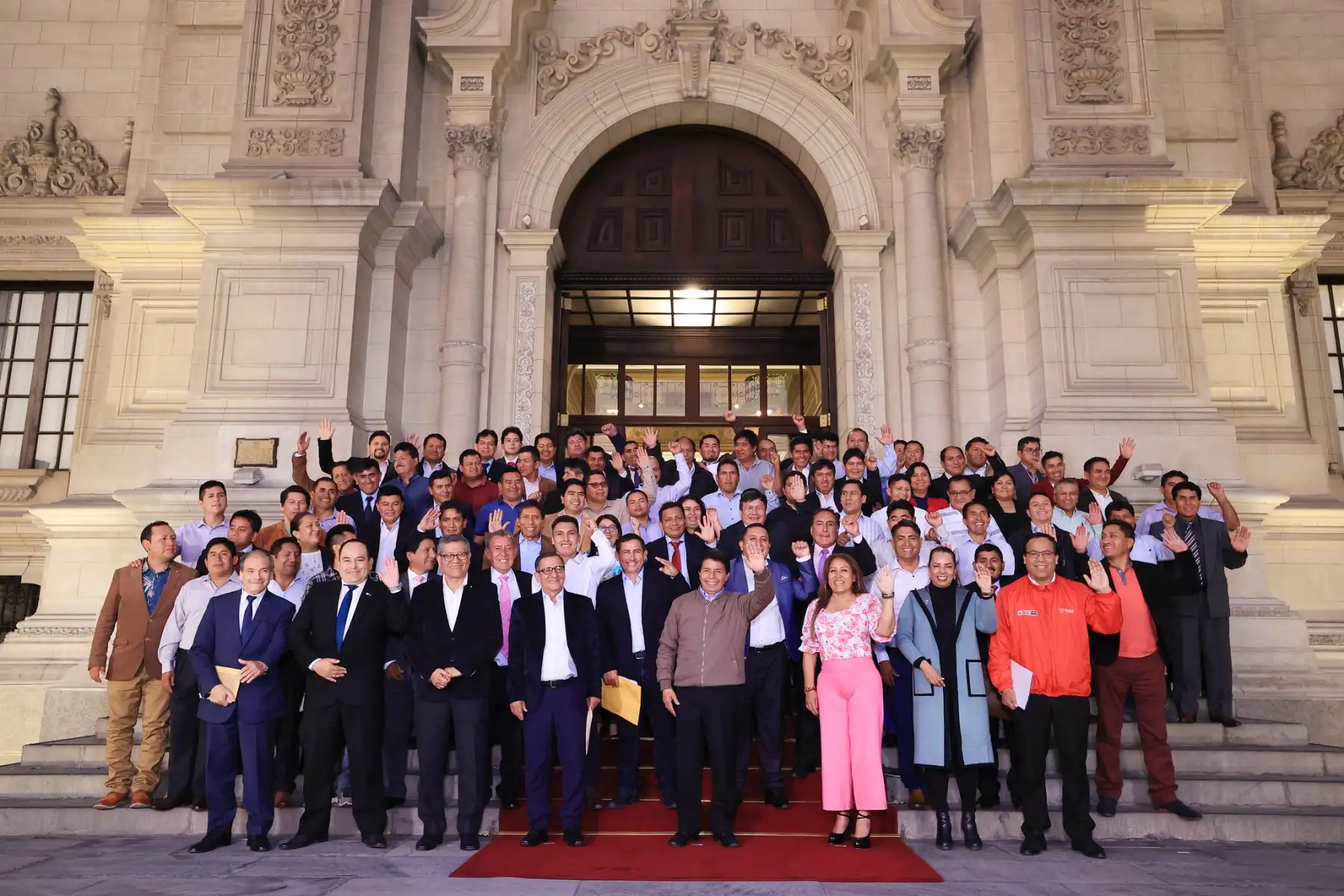 Presidente Pedro Castillo sostuvo reunión con autoridades electas de Huánuco, el encuentro se desarrolló en el Gran Comedor de Palacio de Gobierno. Foto: Presidencia Perú