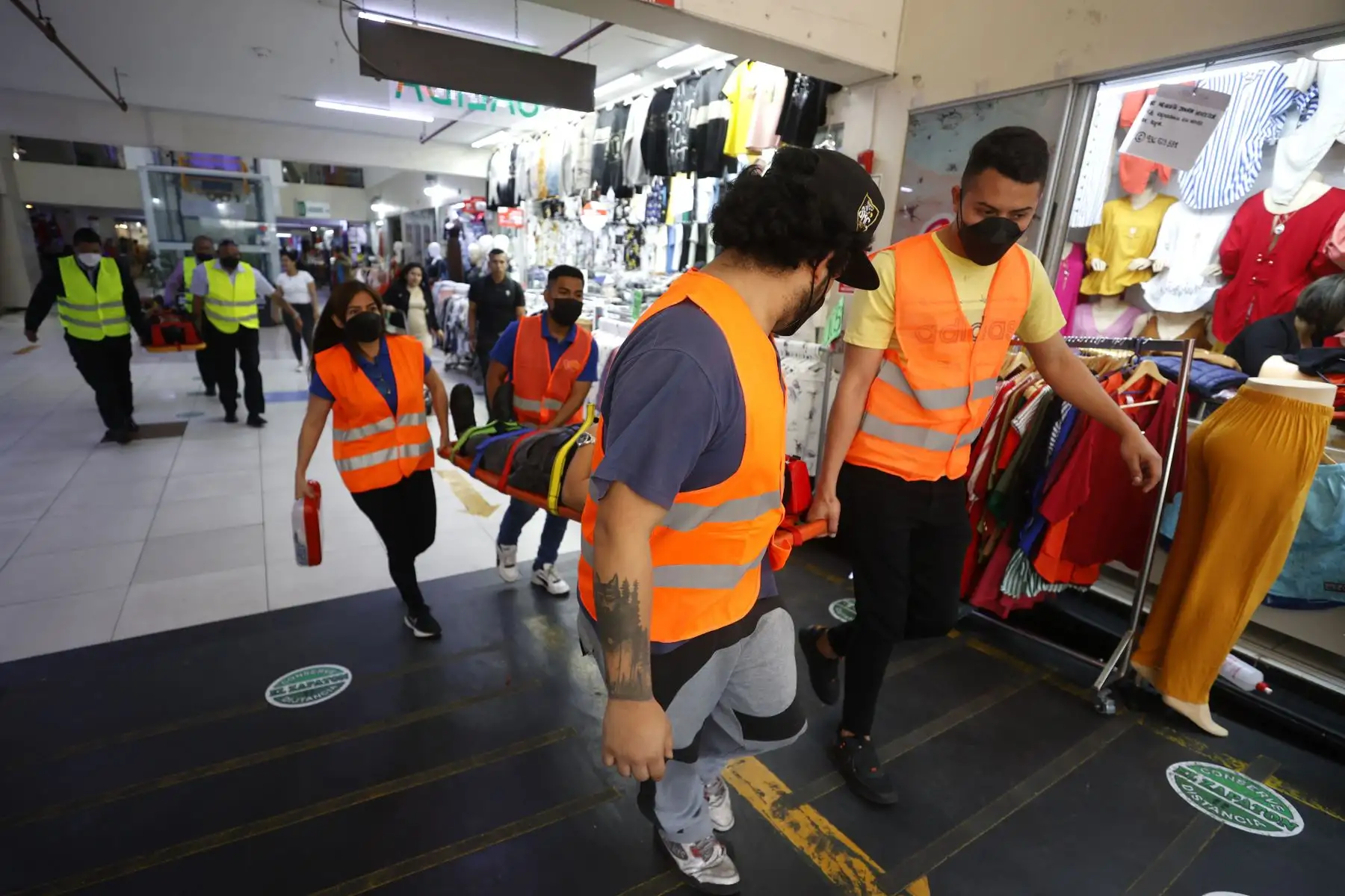 Más de 100 personas entre comerciantes, brigadas de seguridad y personal operativo de la Municipalidad de Lima participarán del simulacro multipeligro en el conglomerado del Triángulo Grau.Foto: ANDINA/Vidal Tarqui