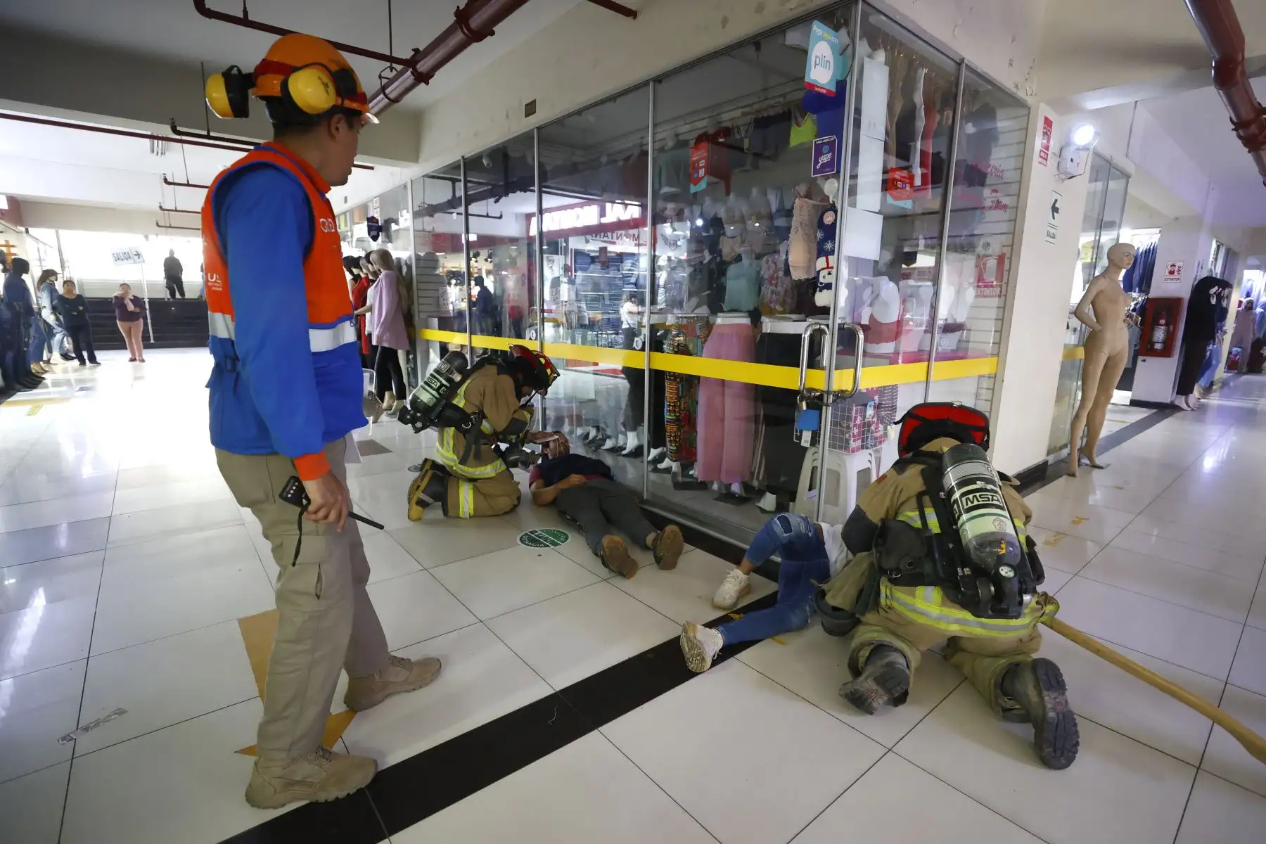 Más de 100 personas entre comerciantes, brigadas de seguridad y personal operativo de la Municipalidad de Lima participarán del simulacro multipeligro en el conglomerado del Triángulo Grau.Foto: ANDINA/Vidal Tarqui