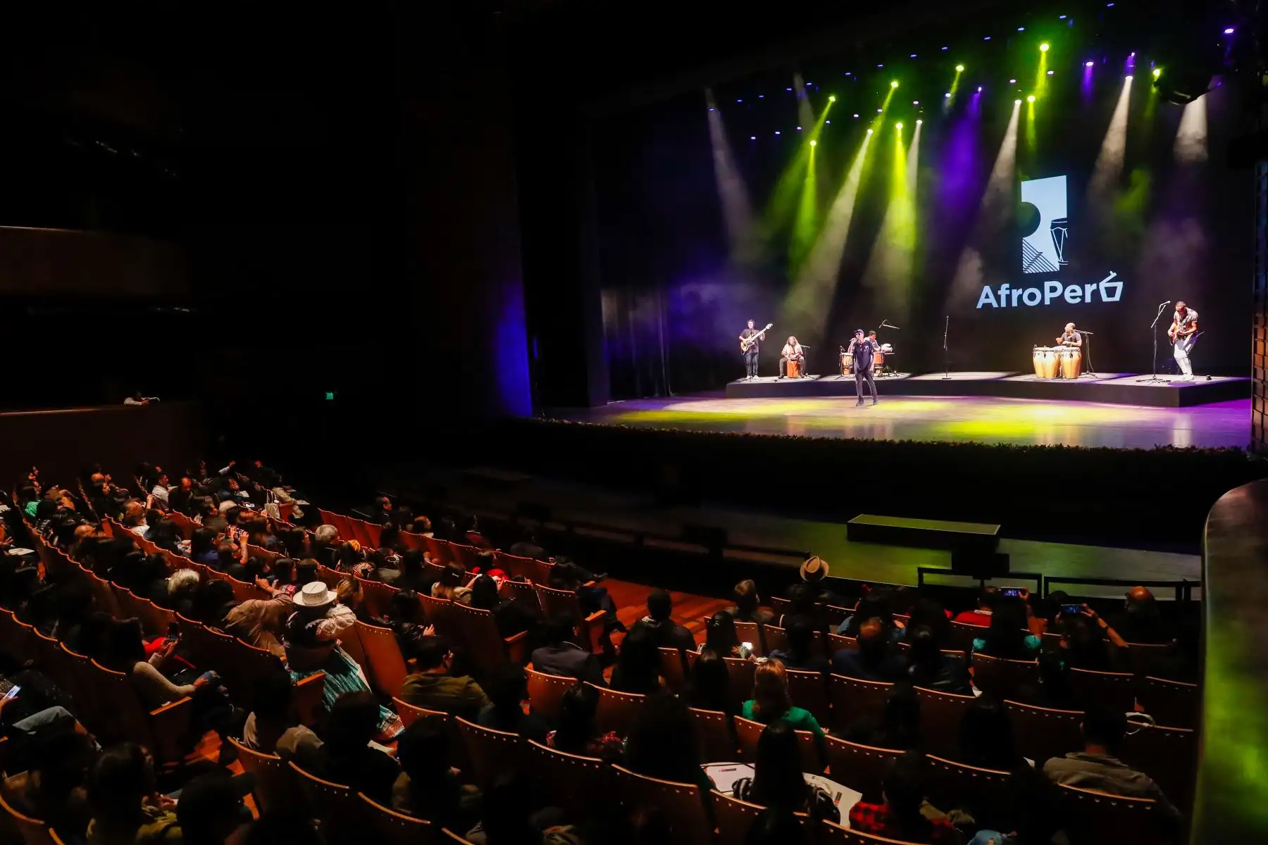 En el Gran Teatro Nacional el Ministerio de Cultura realizó ceremonia de premiación de los proyectos ganadores de estímulos económicos 2022 para las artes escénicas, artes visuales, música, libro y fomento de la lectura, cine y audiovisual. Foto: ANDINA/Carla Patiño