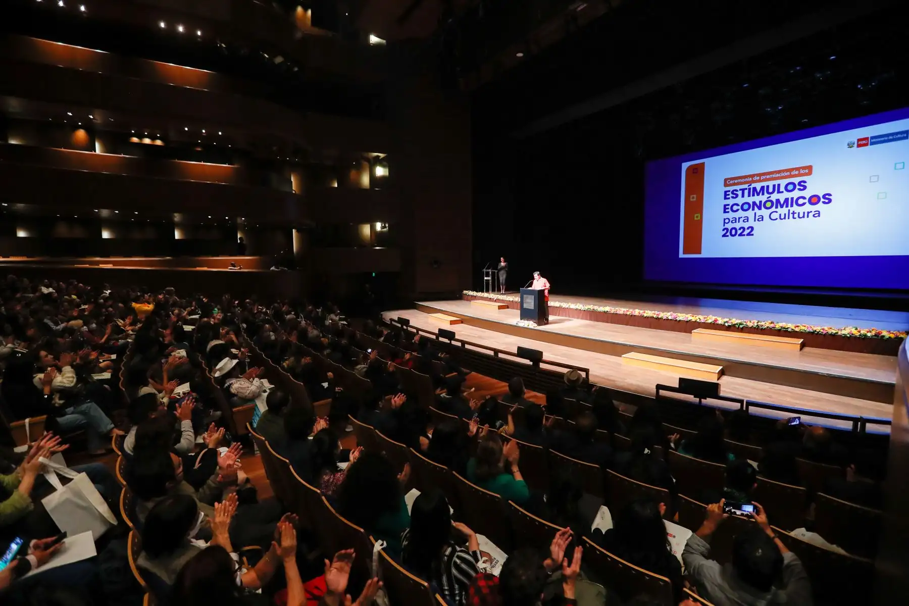 En el Gran Teatro Nacional el Ministerio de Cultura realizó ceremonia de premiación de los proyectos ganadores de estímulos económicos 2022 para las artes escénicas, artes visuales, música, libro y fomento de la lectura, cine y audiovisual. Foto: ANDINA/Carla Patiño