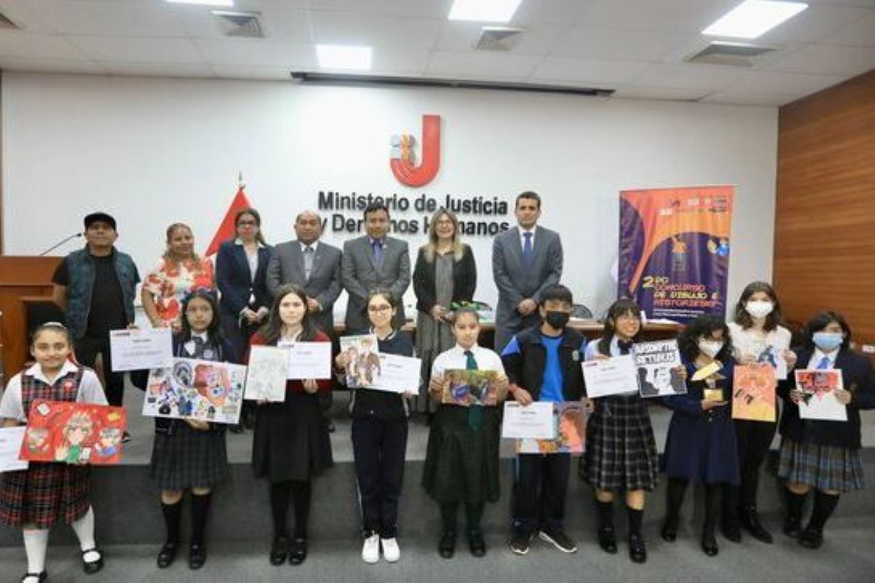Escolares de colegios de SJL y Comas ganan concurso del Ministerio de Justicia. Foto: ANDINA/difusión.