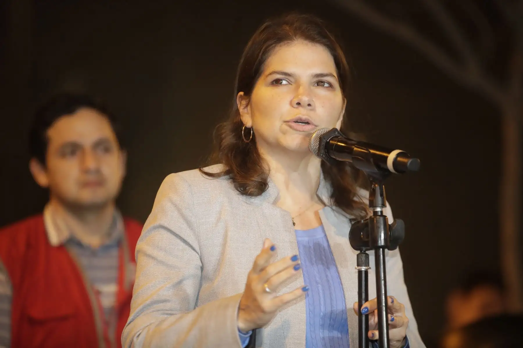 El ministerio de la Mujer y otras instituciones se iluminaron de morado por el "Día Internacional de la Eliminación de la Violencia contra las Mujeres". Dicho evento contó con la participación de la ministra del sector, Claudia Dávila.

Foto: ANDINA/Juan Carlos Guzmán Negrini