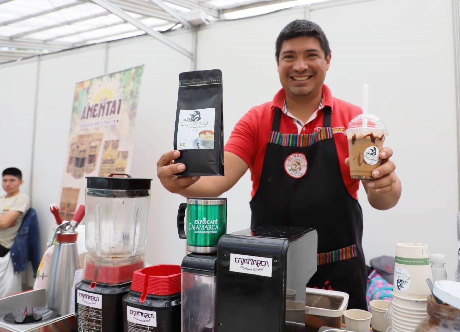 Productores de café de Jaén y San Ignacio, región Cajamarca, logran ventas por más de S/ 400,000 gracias a una subasta en la reciente feria Expocafé que se desarrolló en la provincia de San Ignacio. ANDINA/Difusión