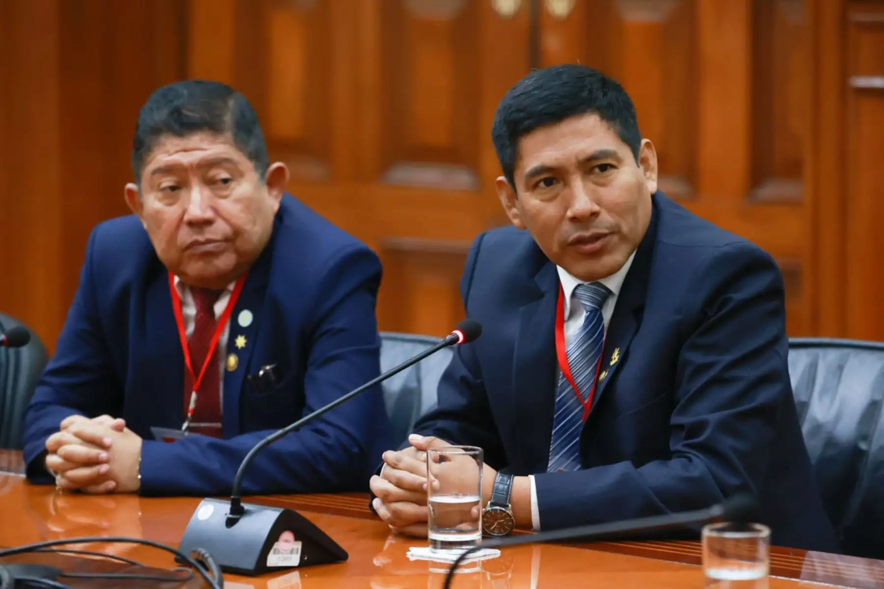 La titular de la PCM, Betssy Chávez, recibió está noche a representantes del Colegio de Abogados del Perú, quienes destacaron su designación e saludo de representantes. Foto: ANDINA/Difusión