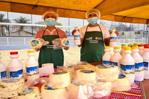Los productores participantes pertenecen a organizaciones campesinas beneficiadas por el Proyecto de Desarrollo Territorial Vraem (PDTS-Vraem) y el proyecto Avanzar Rural, ambos ejecutados por Agro Rural.