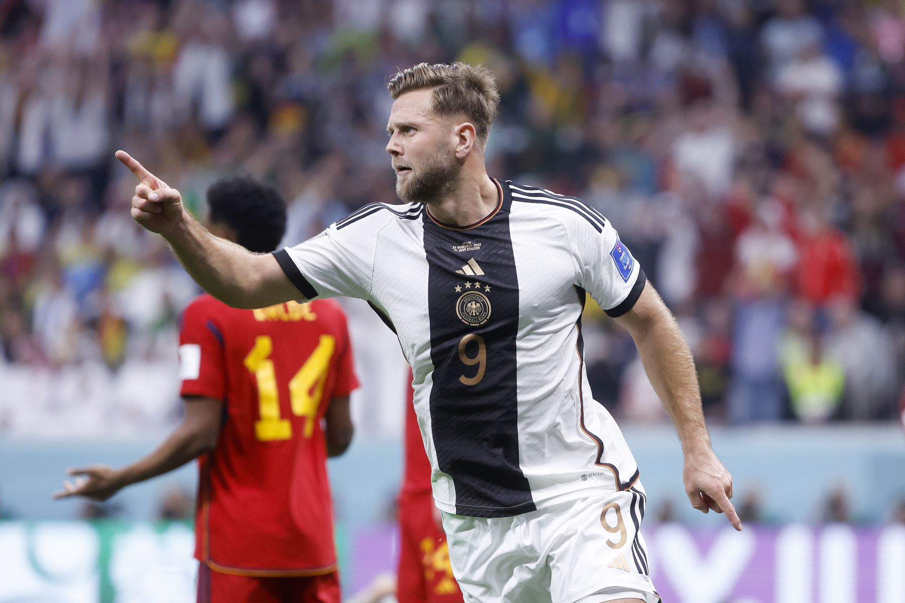 Niclas Fuellkrung de Alemania celebra su gol ante España durante partido de la fase de grupos del Mundial de Fútbol Qatar 2022. Foto: EFE