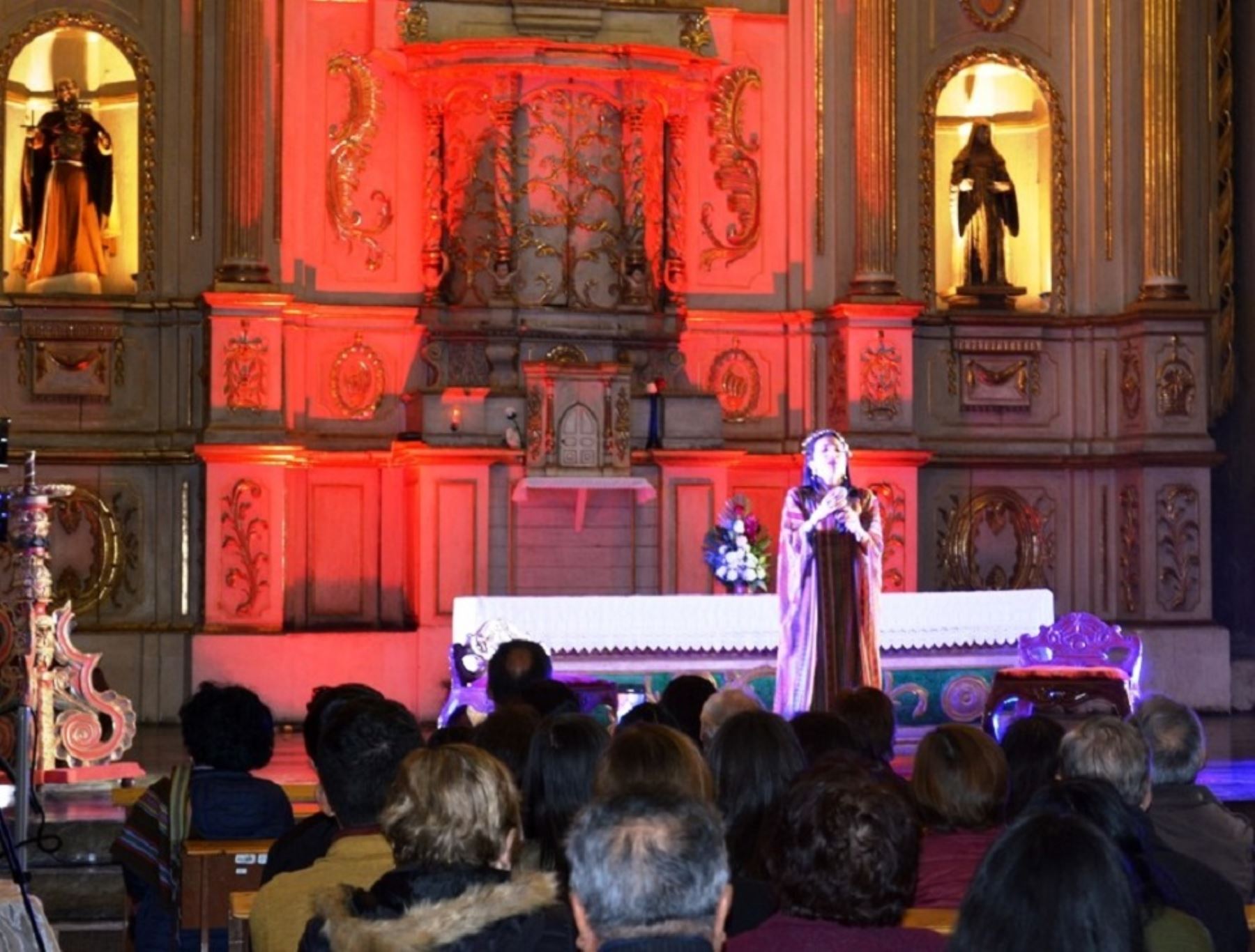 Con un concierto y un conversatorio Cajamarca rindió un homenaje a Yma Súmac por el centenario de su nacimiento. En el evento participó la soprano nacional Sylvia Falcón. Foto: Eduard Lozano.