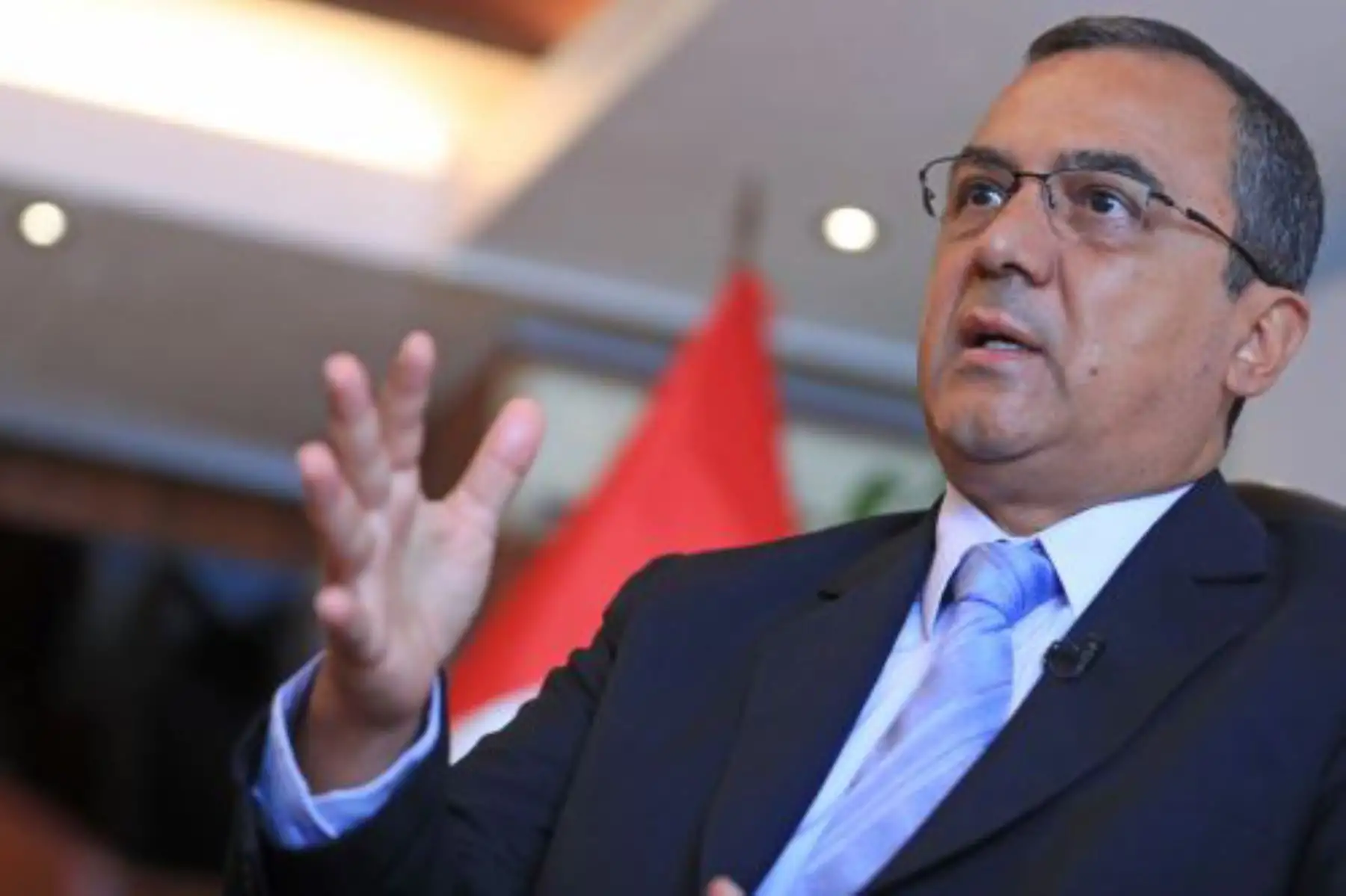 PCM expresa sus condolencias por fallecimiento de ex ministro de Economía, Carlos Oliva