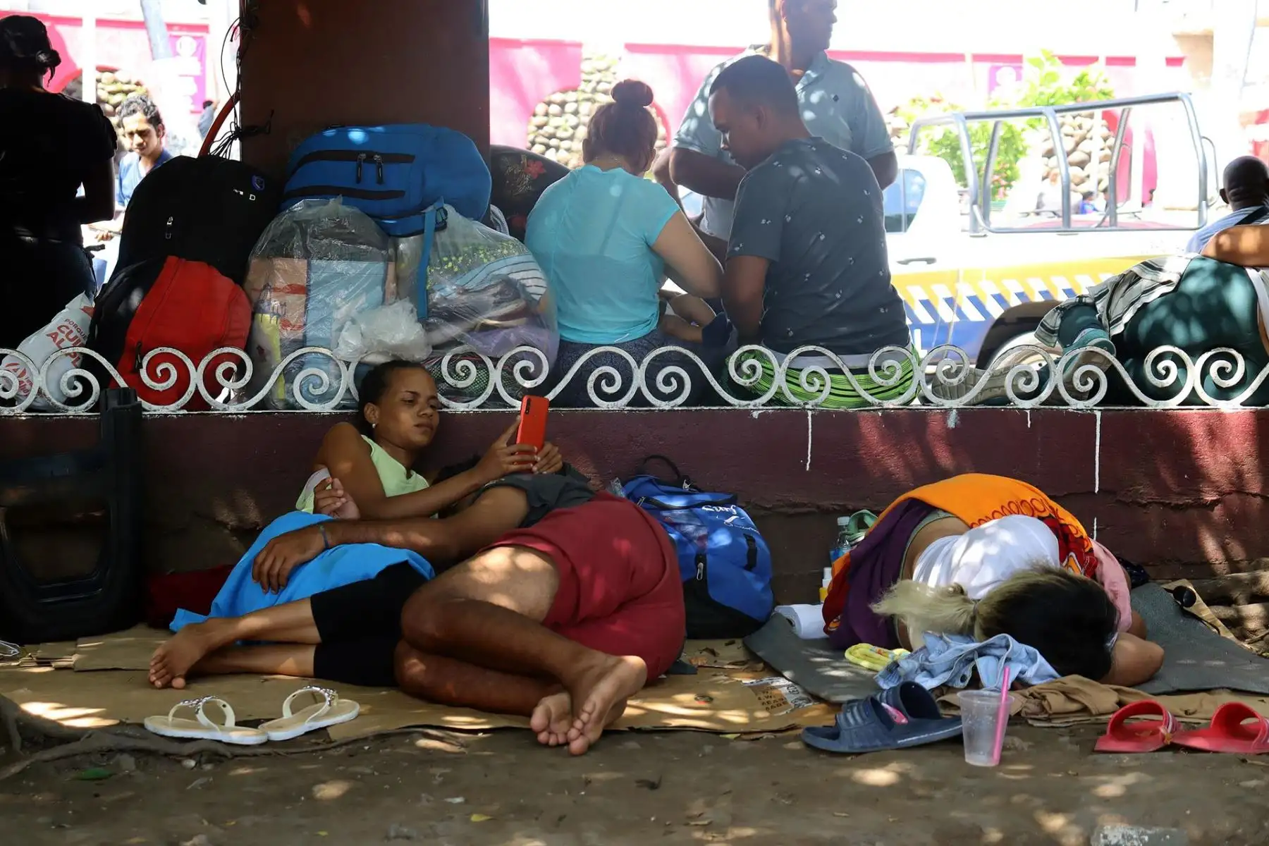 Migrantes planean caravana de 2.000 personas en la frontera sur de México.
