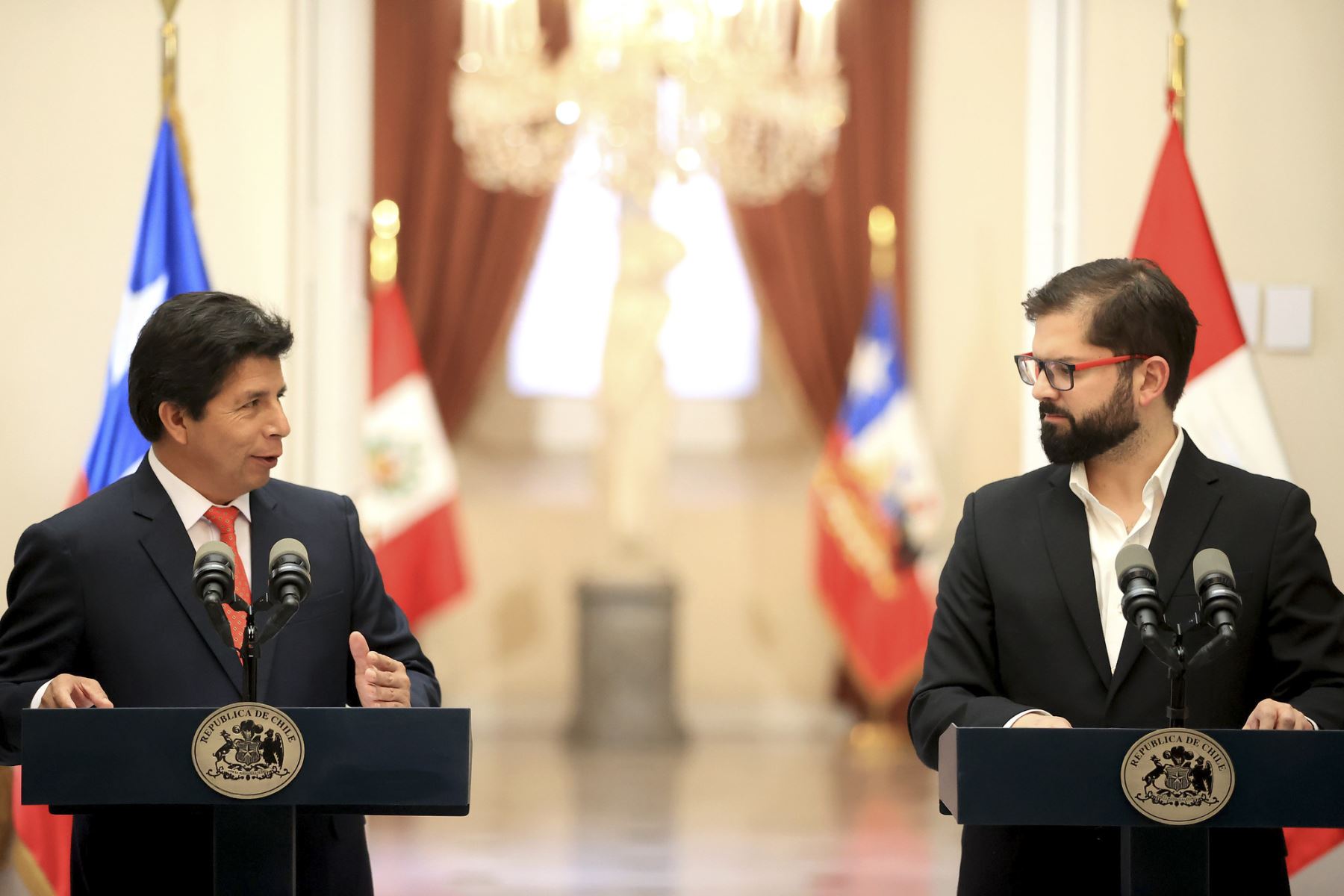 Presidentes Pedro Castillo y Gabriel Boric brindan declaración conjunta y participan fotografía oficial del Encuentro Presidencial y IV Gabinete Binacional Perú-Chile.

Foto:ANDINA/Presidencia