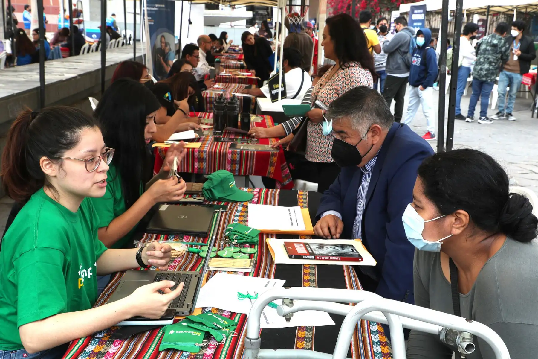 A la fecha, la Municipalidad Metropolitana de Lima ha realizado 60 ferias laborales, donde 1,196 empresas participaron, teniendo como resultado final a 4,931 personas insertadas. Foto: ANDINA/Municipalidad Metropolitana de Lima.