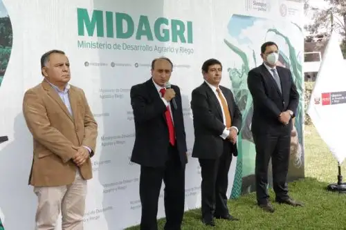 El nuevo ministro de Desarrollo Agrario y Riego, Juan Altamirano Quispe, fijó hoy las prioridades de su gestión. Foto: Cortesía.