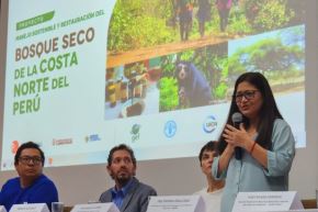 La viceministra de Desarrollo Estratégico de los Recursos Naturales, Yamina Silva, destacó la importancia de los bosques secos. Foto: ANDINA/Minam
