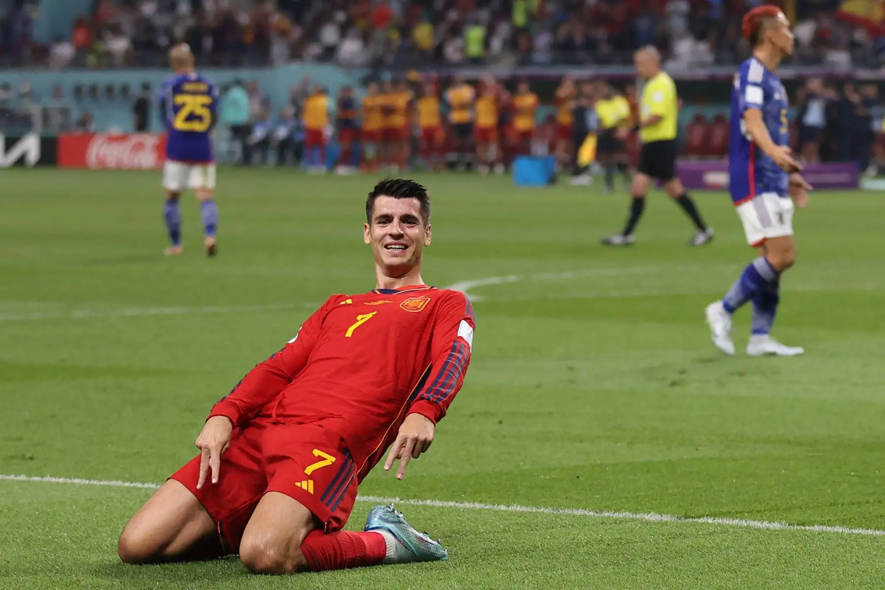 El delantero español #07 Álvaro Morata celebra marcar el primer gol de su equipo durante el partido de fútbol del Grupo E de la Copa Mundial Qatar 2022 entre Japón y España en el Estadio Internacional Khalifa en Doha el 1 de diciembre de 2022.
Foto: AFP