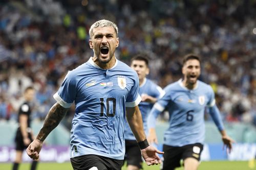 Uruguay derrota 2-0 a Ghana en Mundial Catar 2022