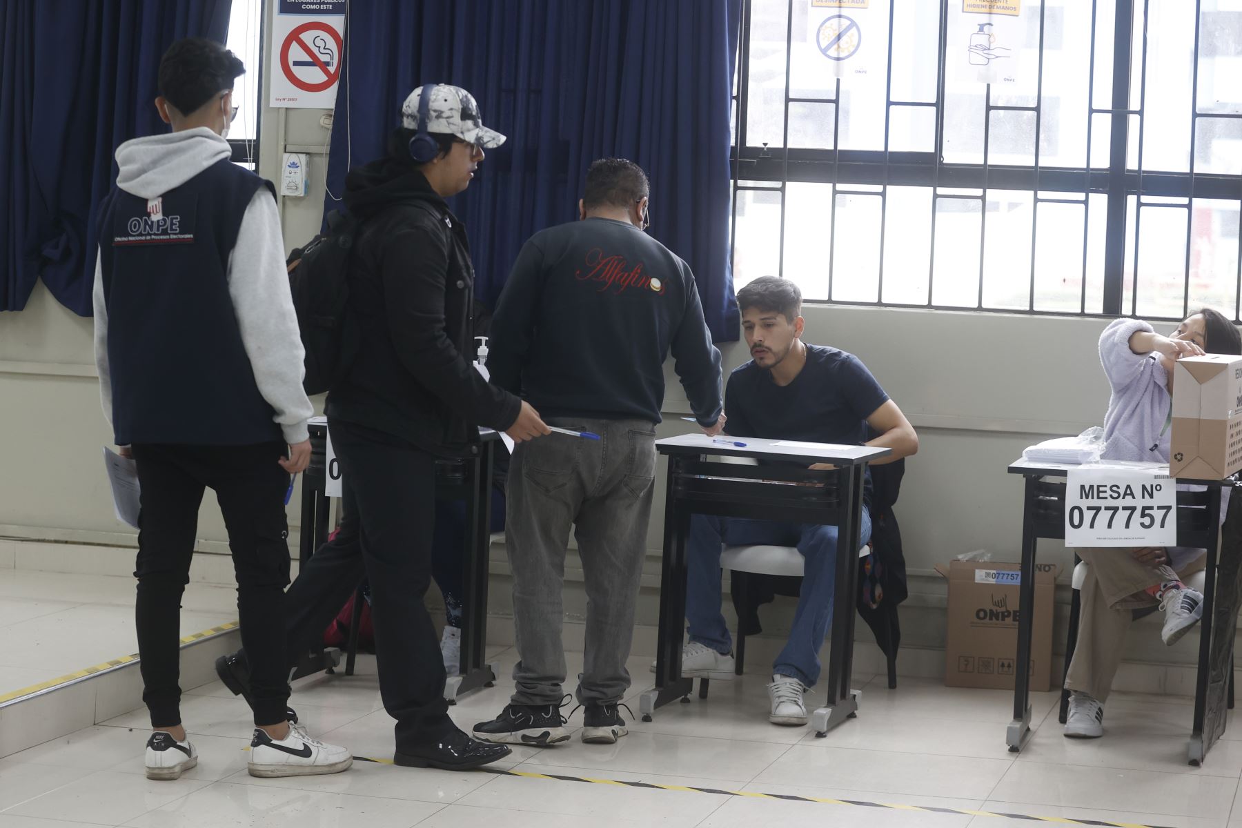 Segunda vuelta electoral en el Callao se desarrolla con normalidad.

Foto: ANDINA/Vidal Tarqui
