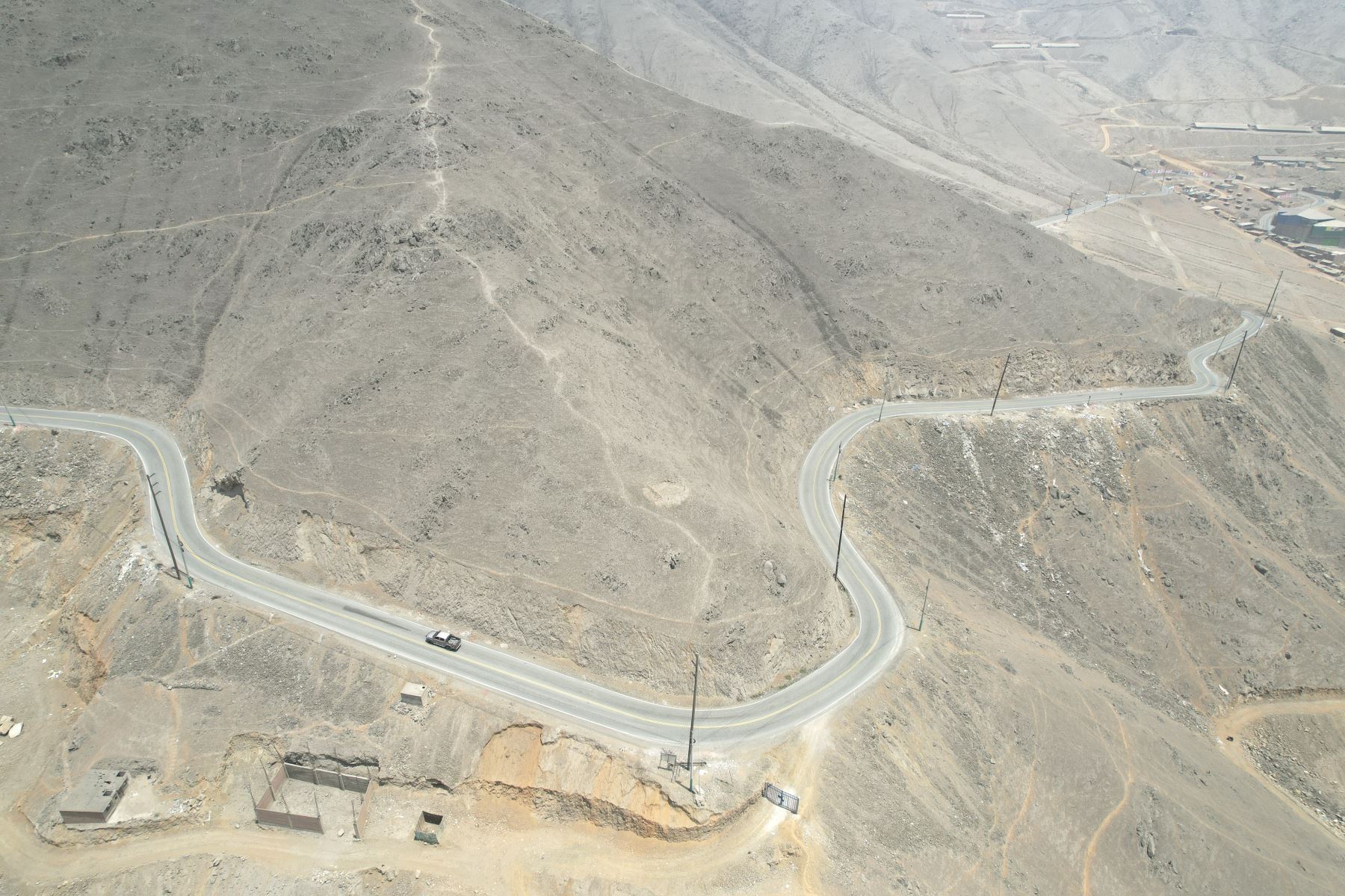 Se trata de una vía asfaltada que bordea el cerro del distrito de San Antonio de Huarochirí. No hay peaje. Foto:  ANDINA/Daniel Bracamonte