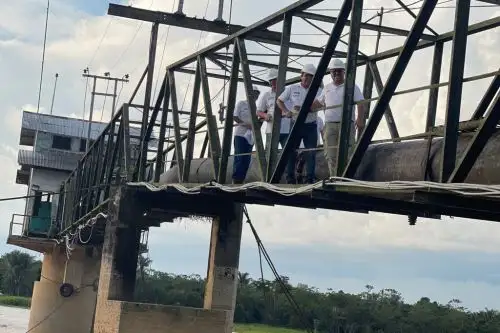El director ejecutivo del Otass, Héctor Barreda, cumplió agenda de trabajo en la ciudad de Iquitos, región Loreto. Foto: Otass