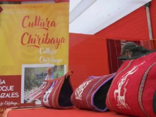 Artesanos de Tacna, Moquegua, Puno y Arequipa participan desde de la feria Ruraq Maki regional que se desarrolla desde hoy hasta el lunes 12 de diciembre en la Ciudad Heroica. ANDINA/Difusión