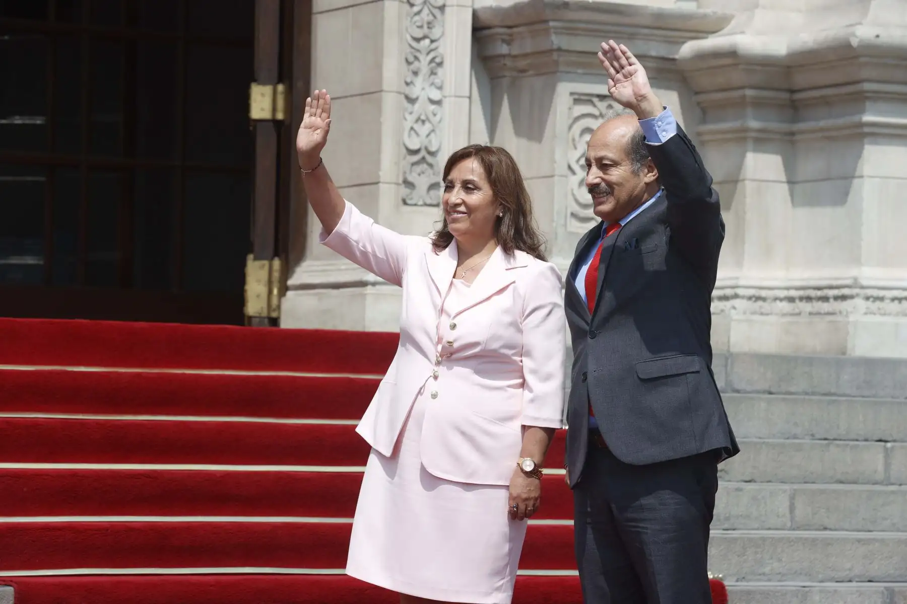 Presidenta Dina Boluarte sostuvo reunión con el congresista Hector Valer Pinto. Foto: ANDINA/Prensa Presidencia