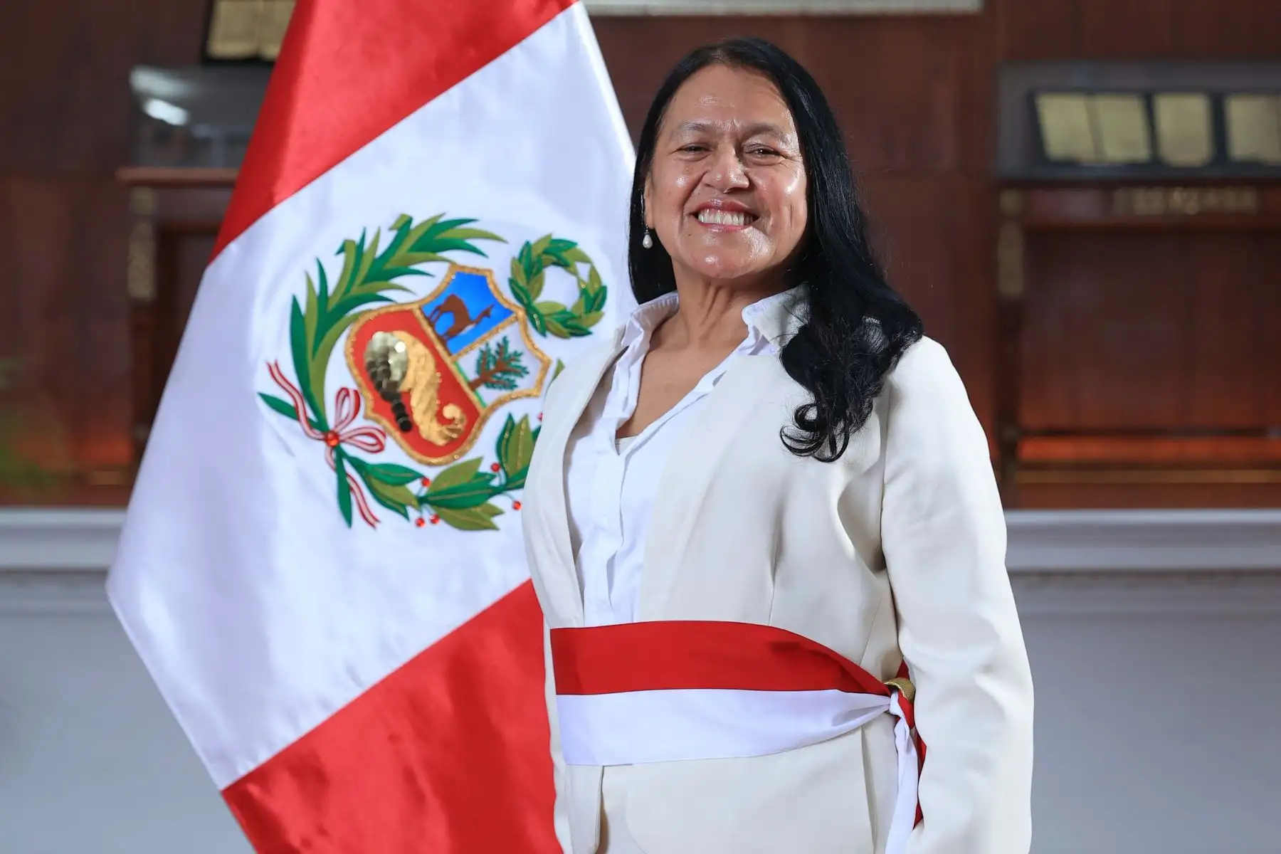 Albina Ruiz Ríos jura como nueva ministra del Ambiente. Foto: ANDINA/Presidencia Perú