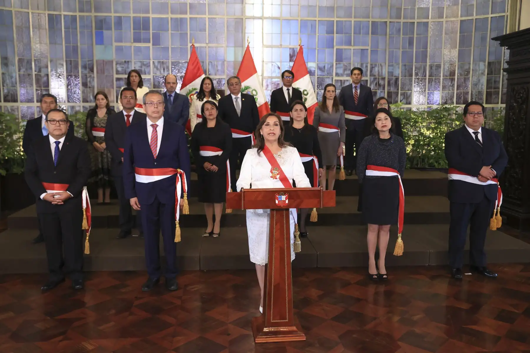 Presidenta Dina Boluarte dirige su primer mensaje a la Nación acompañada de su gabinete. Foto: ANDINA/Presidencia Perú