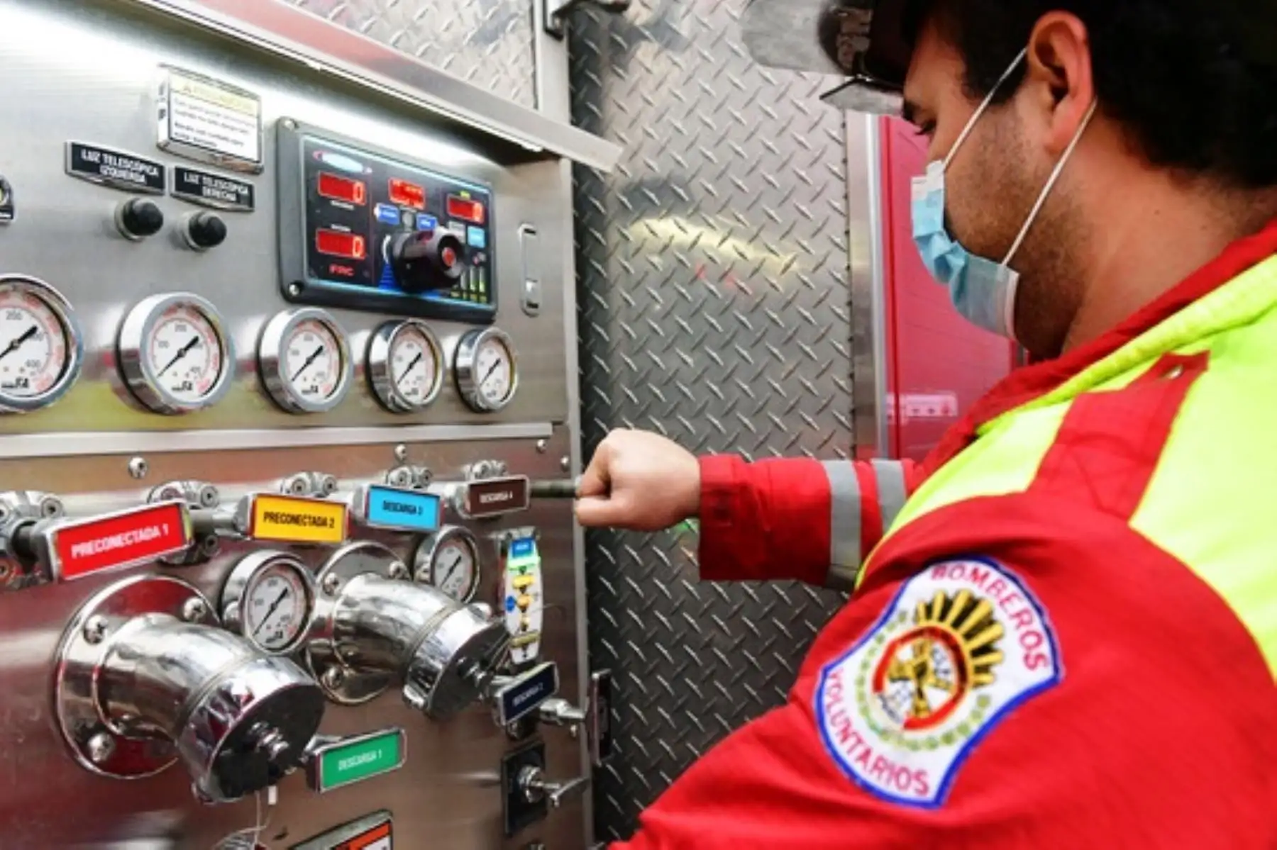 Navidad y Año Nuevo: consejos para evitar incendios y accidentes de tránsito . Foto: ANDINA/Difusión.