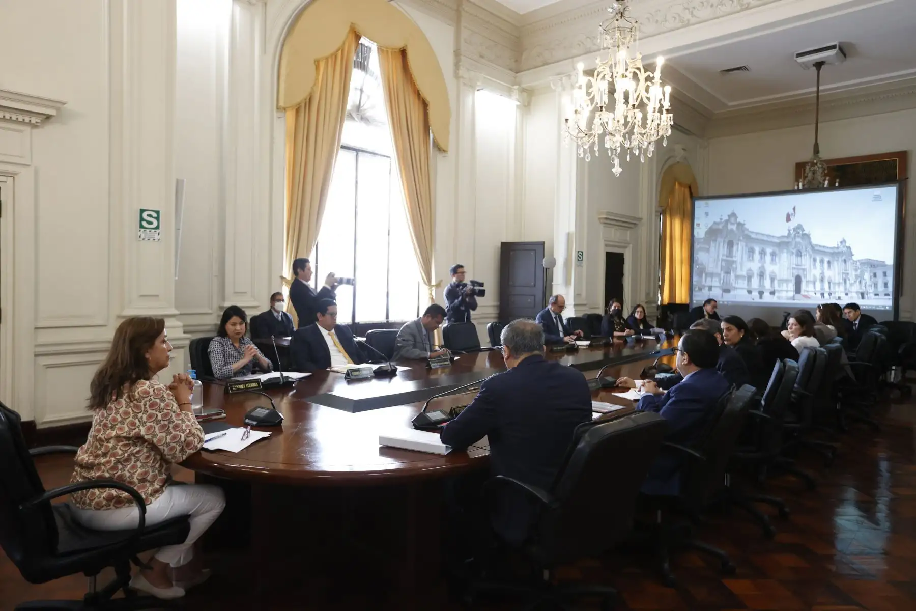 La presidenta, Dina Boluarte, lideró la sesión del día de hoy del Consejo de Ministros que se lleva a cabo en Palacio de Gobierno. 
Foto: ANDINA/Presidencia Perú