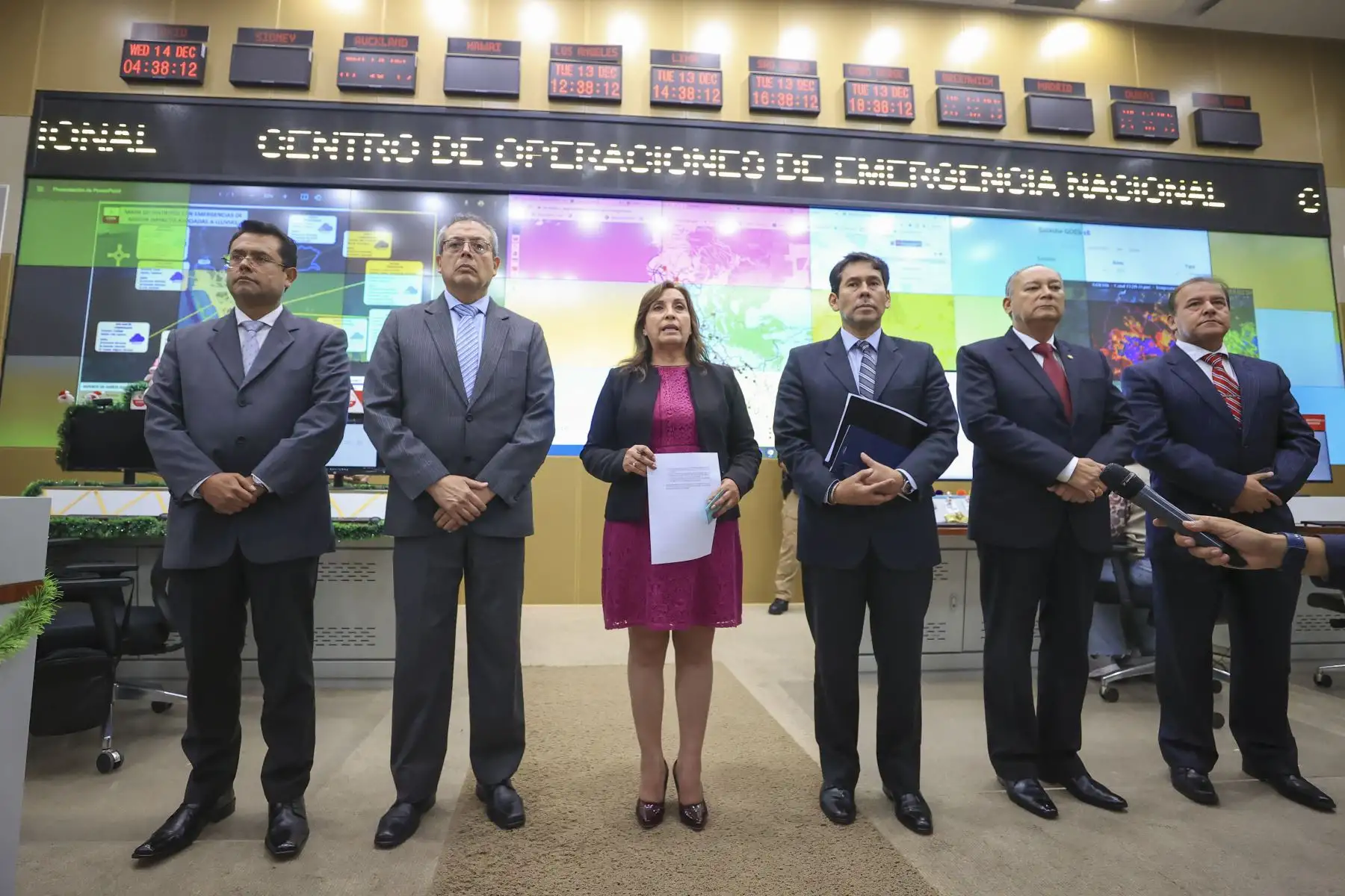 Presidenta Dina Boluarte instala gabinete de gestión de crisis en el COEN

Foto: ANDINA/Prensa Presidencia