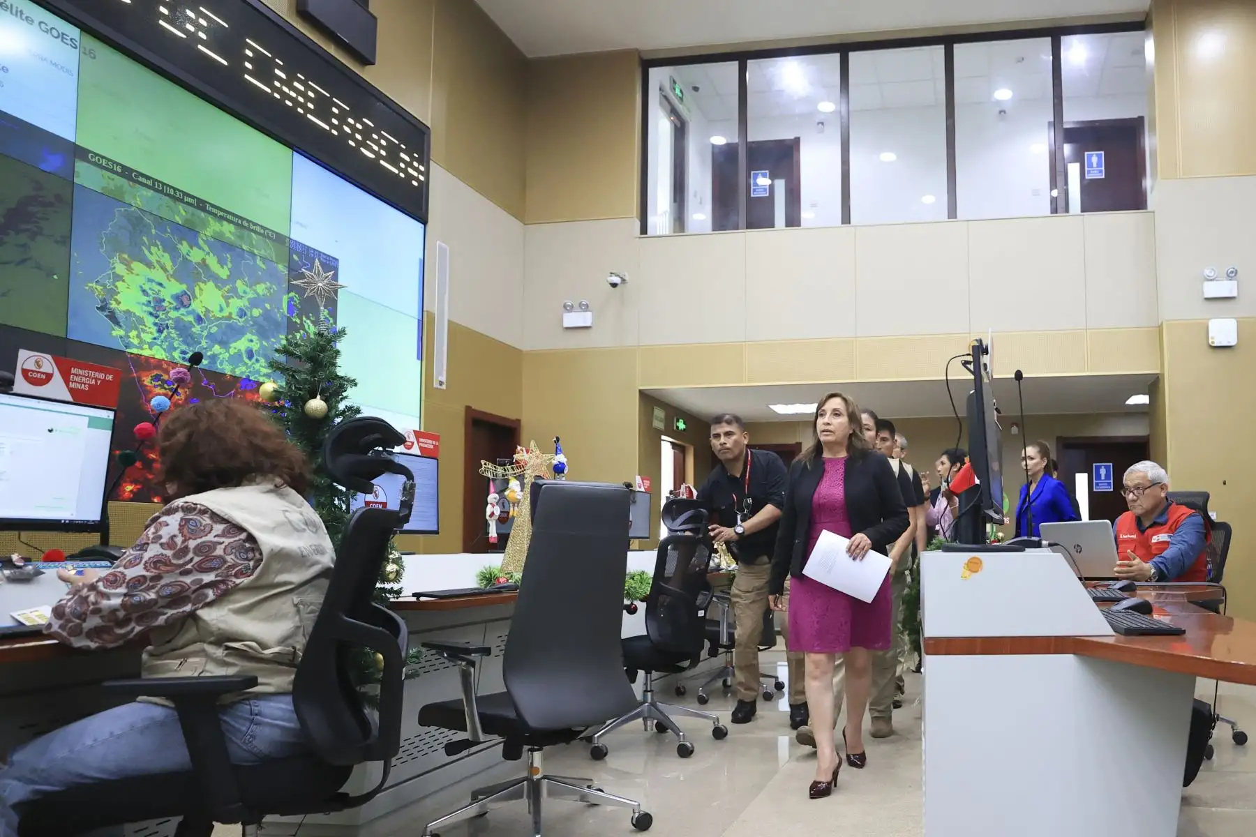 Presidenta Dina Boluarte instala gabinete de gestión de crisis en el COEN

Foto: ANDINA/Prensa Presidencia
