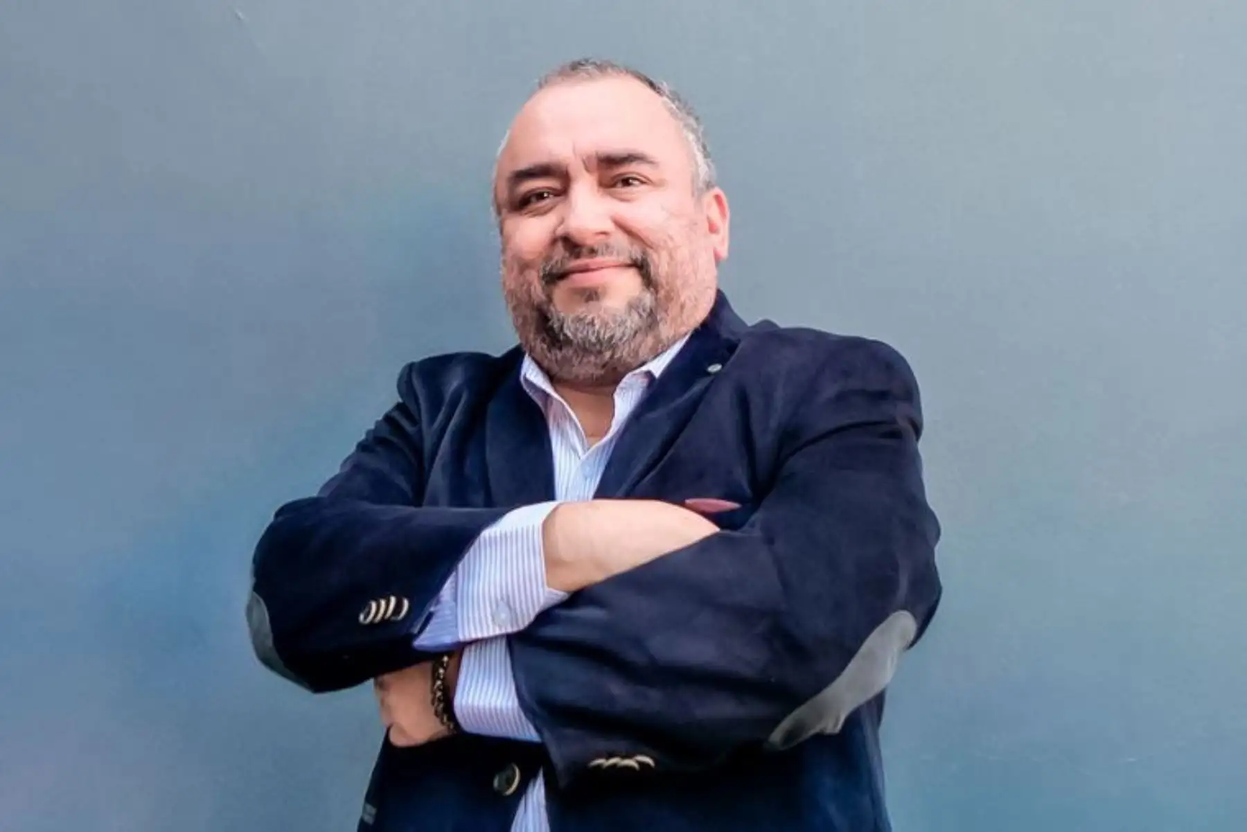 José Vadillo Vila ganó el premio “Periodismo que llega sin violencia”. Foto: ANDINA/archivo.