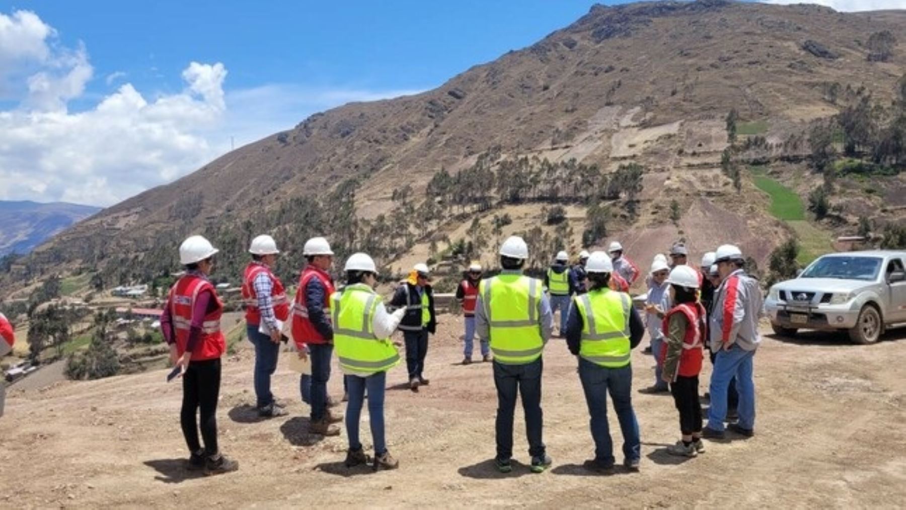MTC y cooperantes realizaron visita técnica a obras en Huánuco, Cusco y Huancavelica