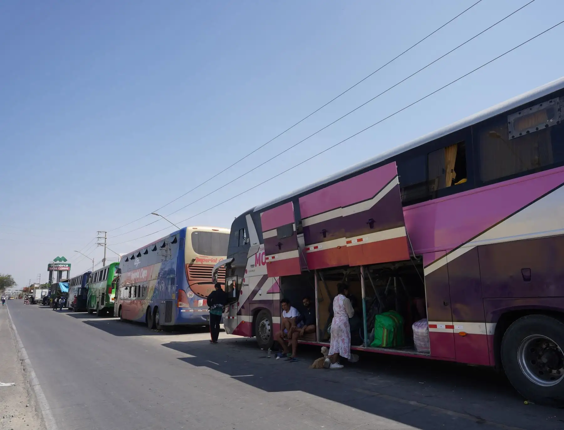 El bloqueo de carreteras ha puesto en riesgo el traslado de profesionales de salud que deben realizar el Servicio Rural y Urbano Marginal de Salud. Foto: cortesía.