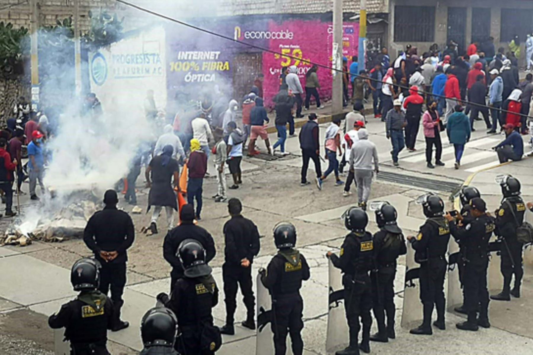 CCL: Disturbios y violencia generan pérdidas diarias de S/ 1728 millones en el país. ANDINA/Difusión
