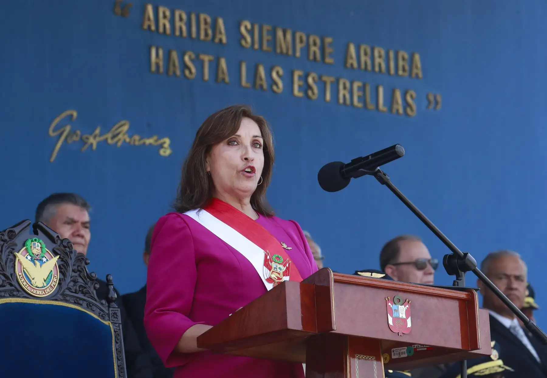 Presidenta Dina Boluarte lideró la ceremonia de clausura del año académico 2022 de la Escuela de Oficiales FAP y graduación de la promoción “Comandante FAP Michael Eduardo Quiroz Plefke”.
Foto: ANDINA/Presidencia Perú